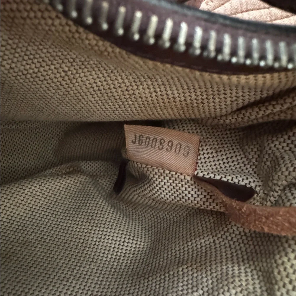 Dooney And Bourke Croc Embossed Hobo Shoulder - Picture 5 of 15